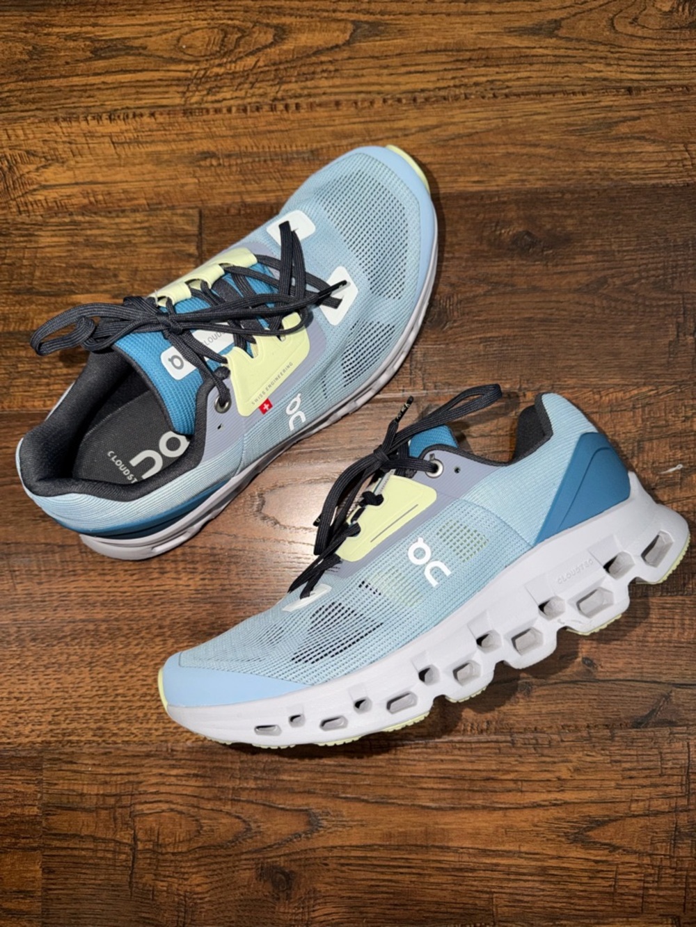 On Running Women's CloudStratus Running Shoes